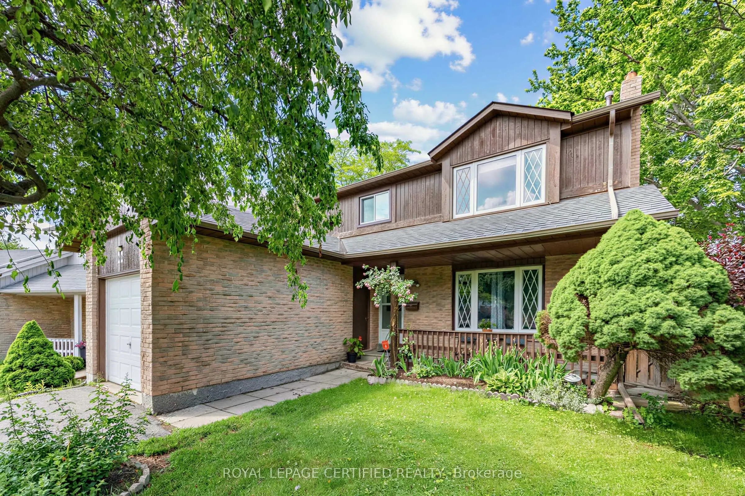 22 Borden Hill Court