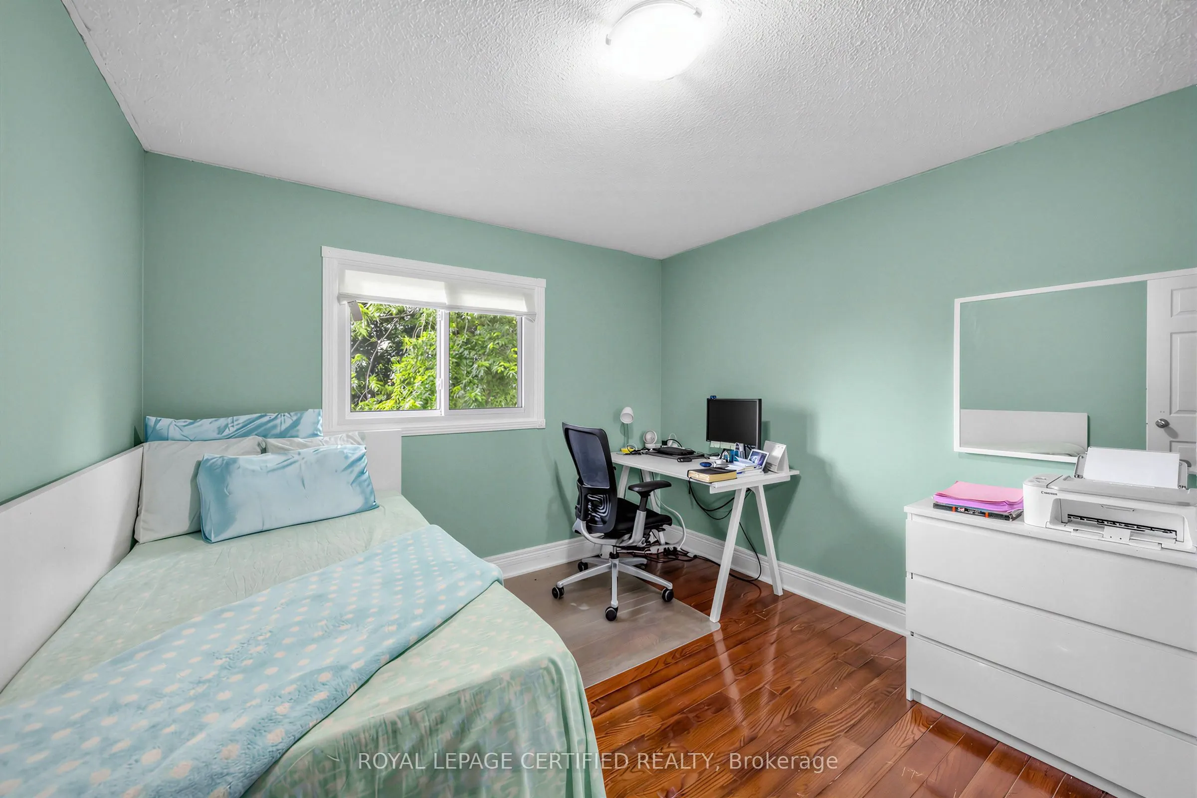 22 Borden Hill Court