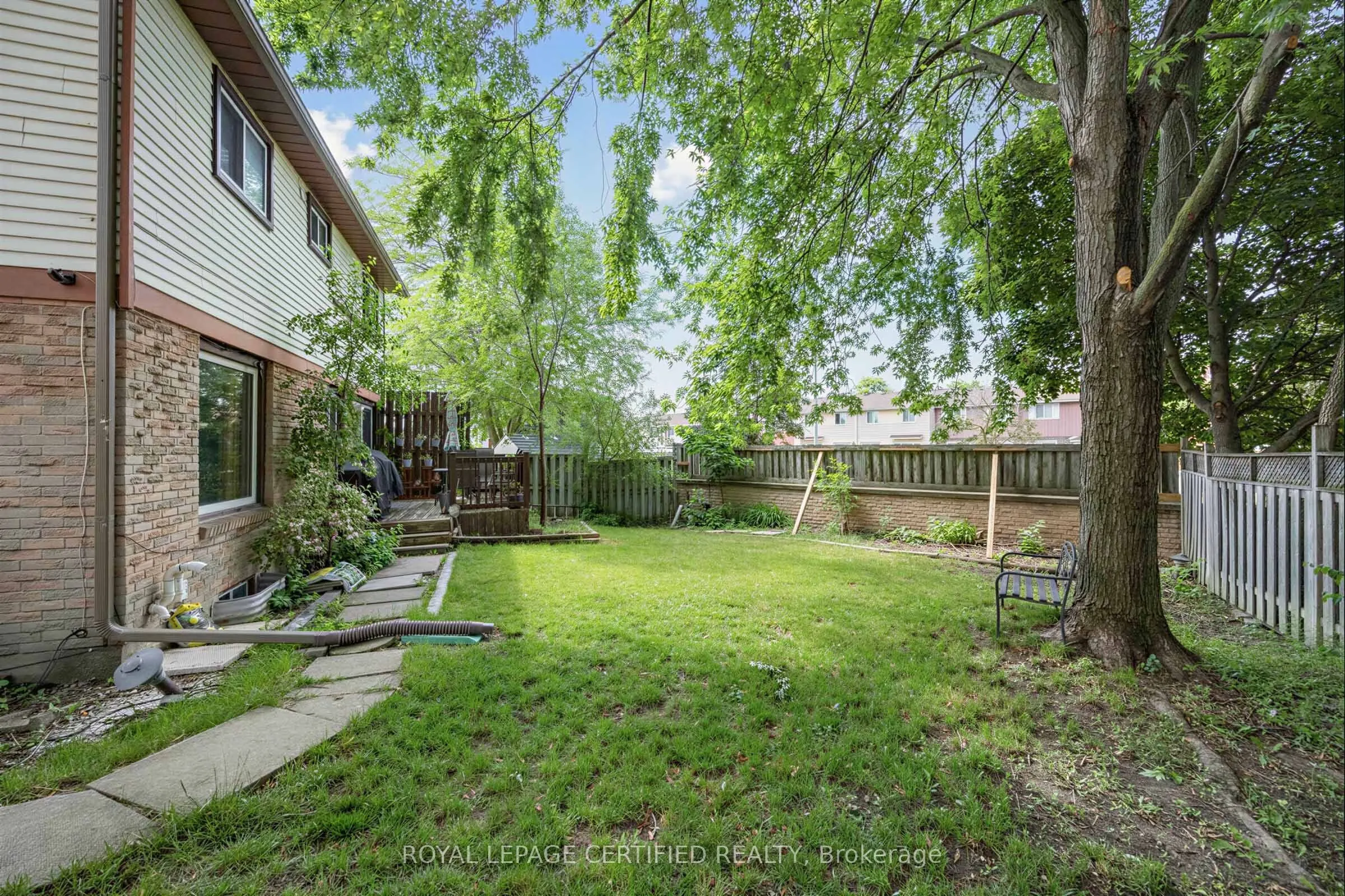 22 Borden Hill Court