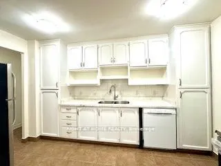 335 Driftwood Avenue #211