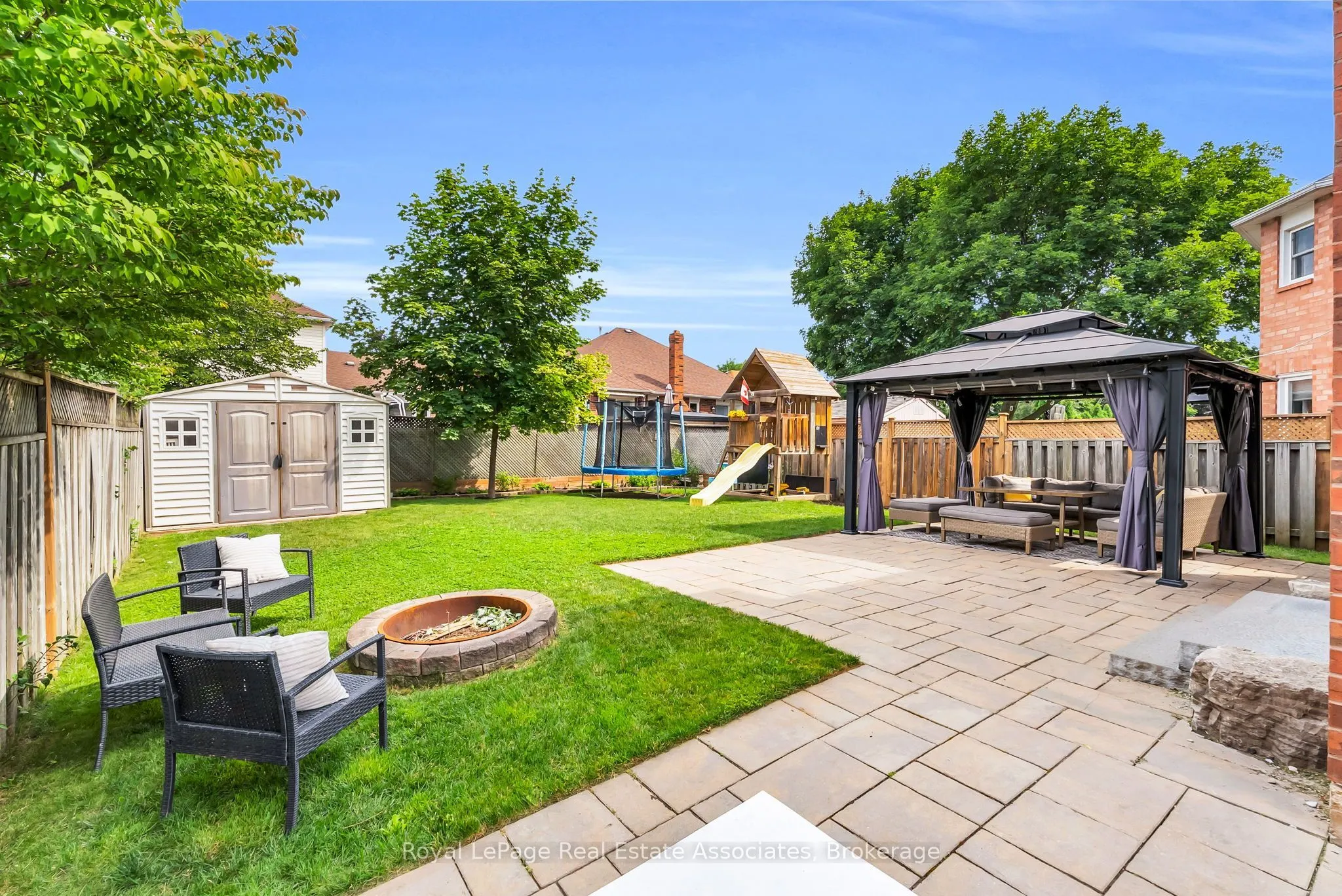 22 Mccullough Crescent