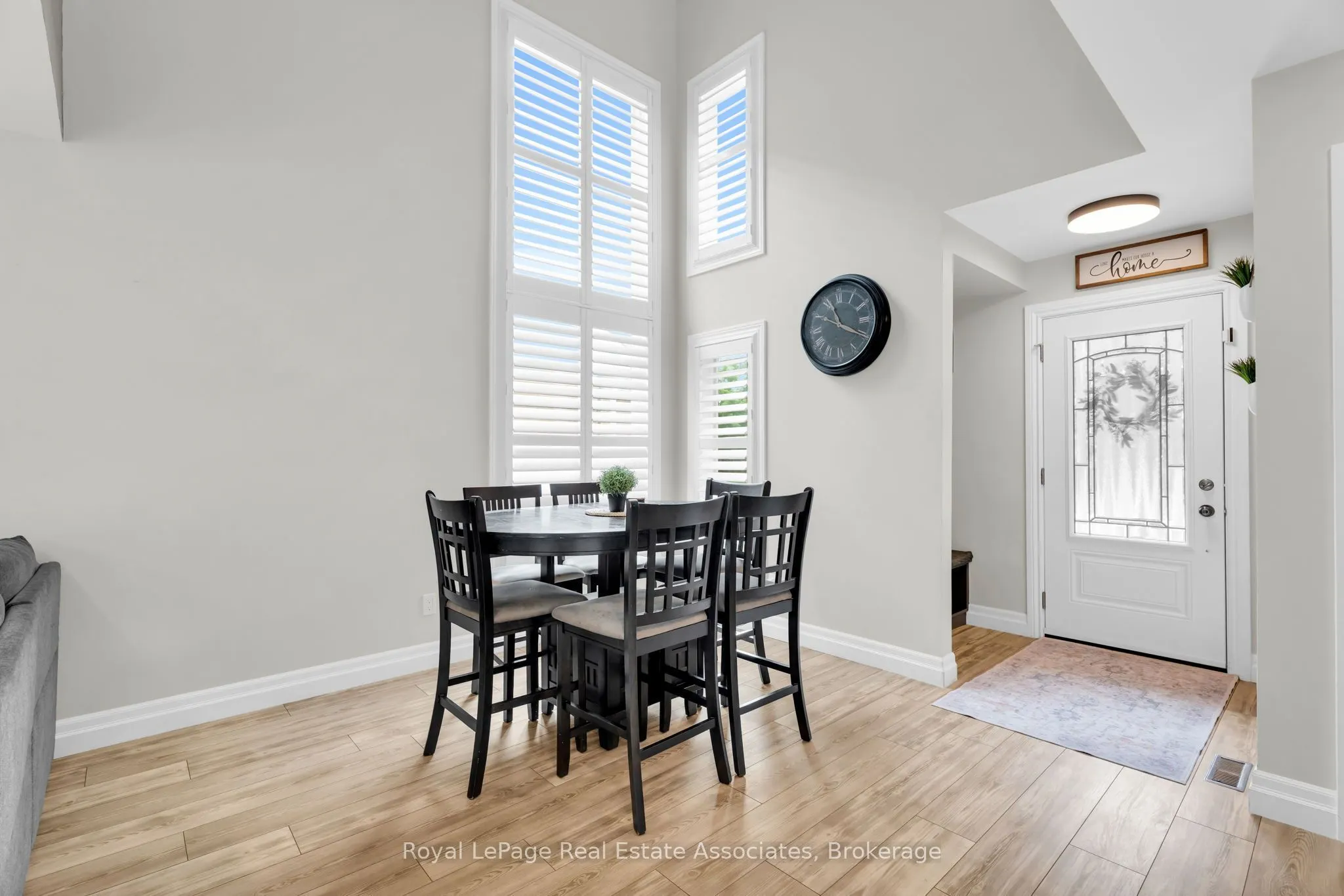 22 Mccullough Crescent