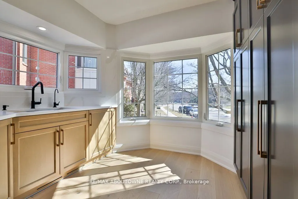 63 Tradewind Drive