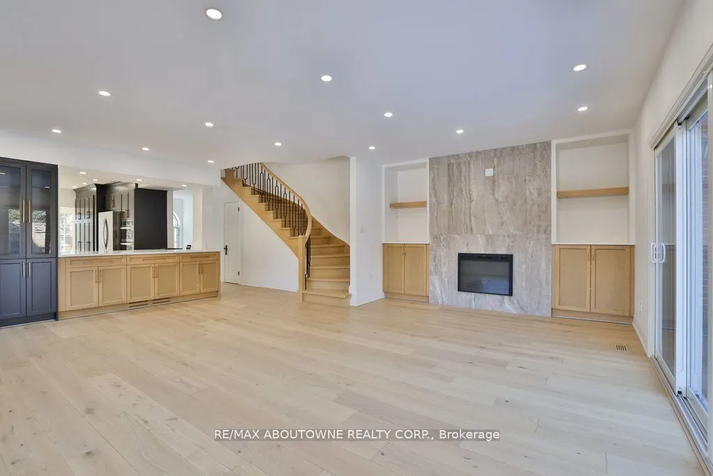 63 Tradewind Drive