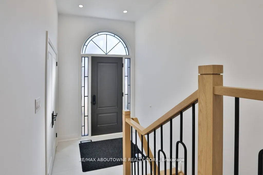 63 Tradewind Drive
