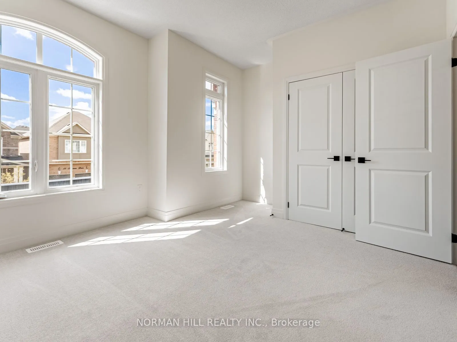 9 Lilestone Drive