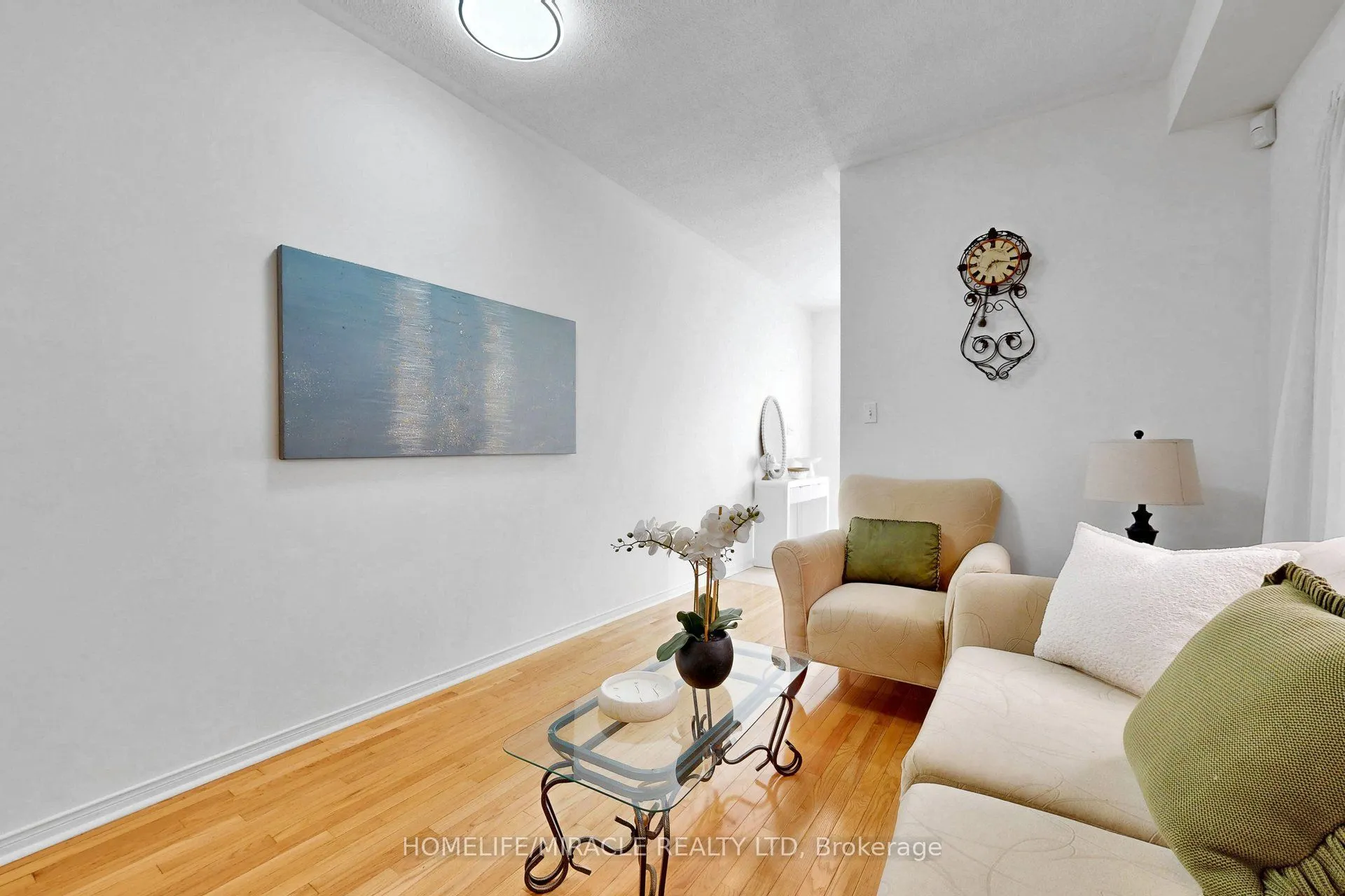 3852 Brinwood Gate