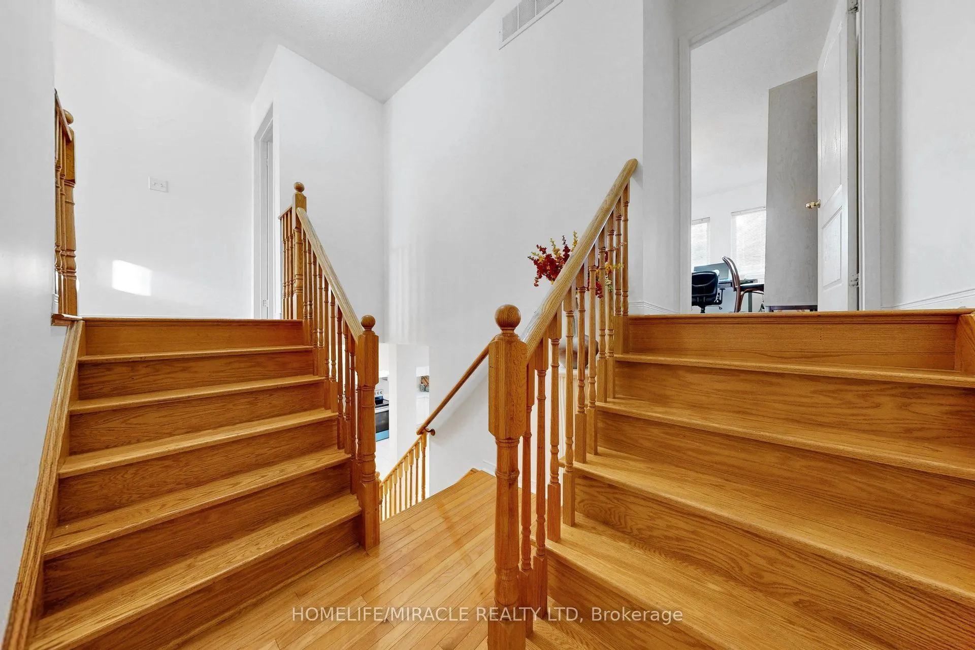 3852 Brinwood Gate