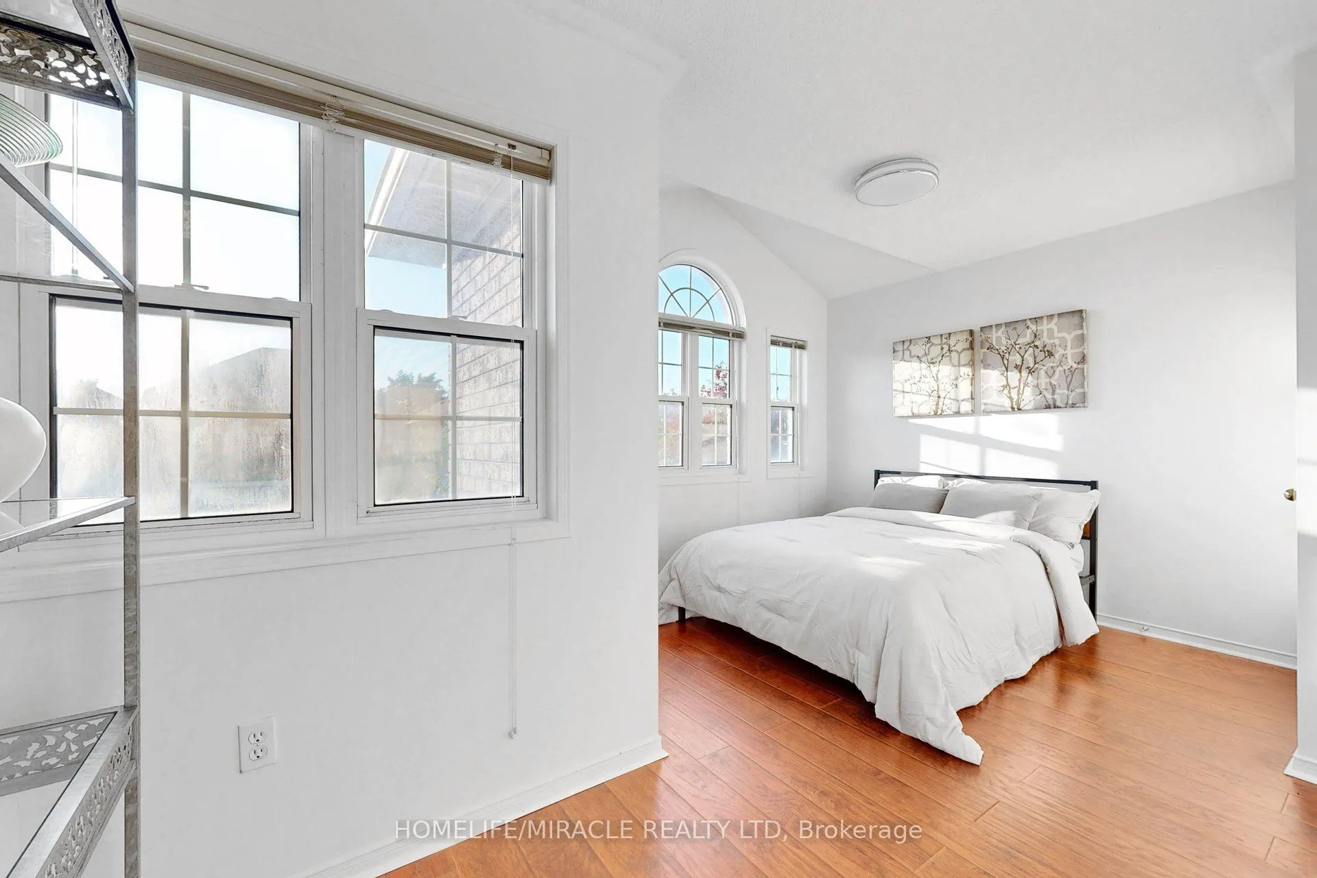 3852 Brinwood Gate