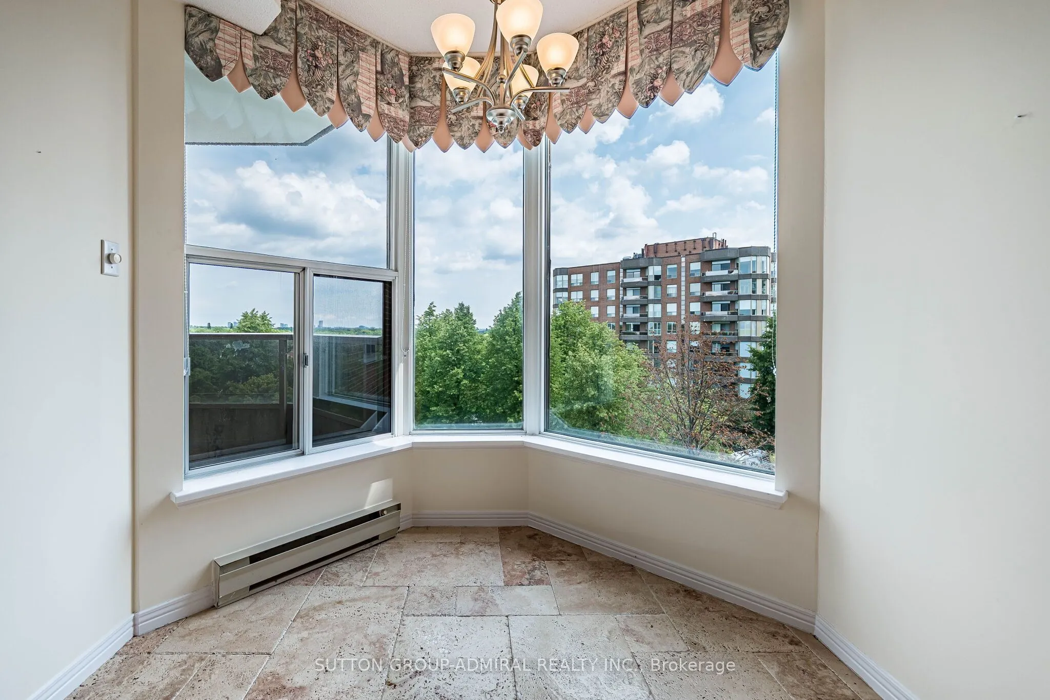 1901 Pilgrims Way #604