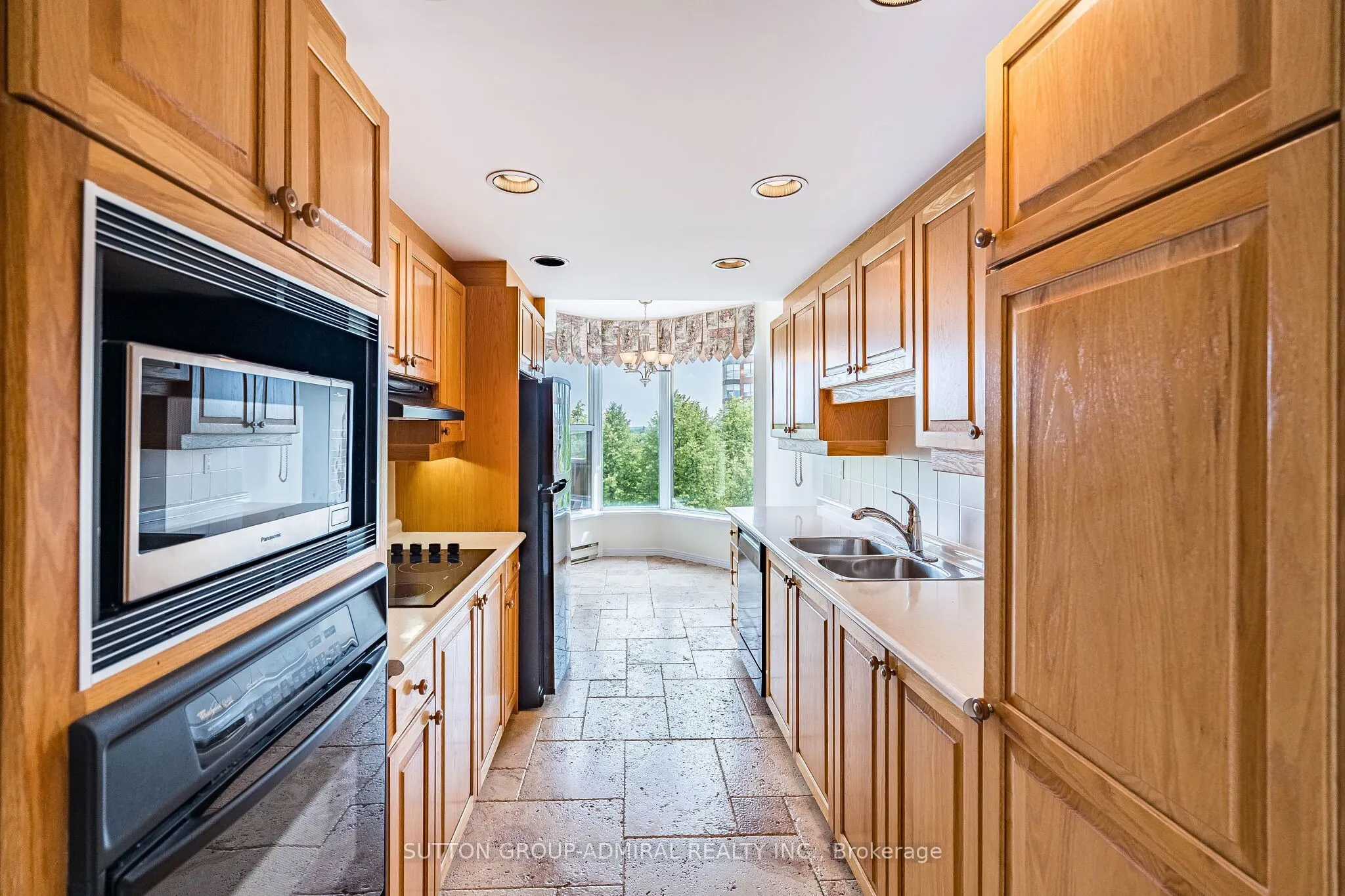 1901 Pilgrims Way #604