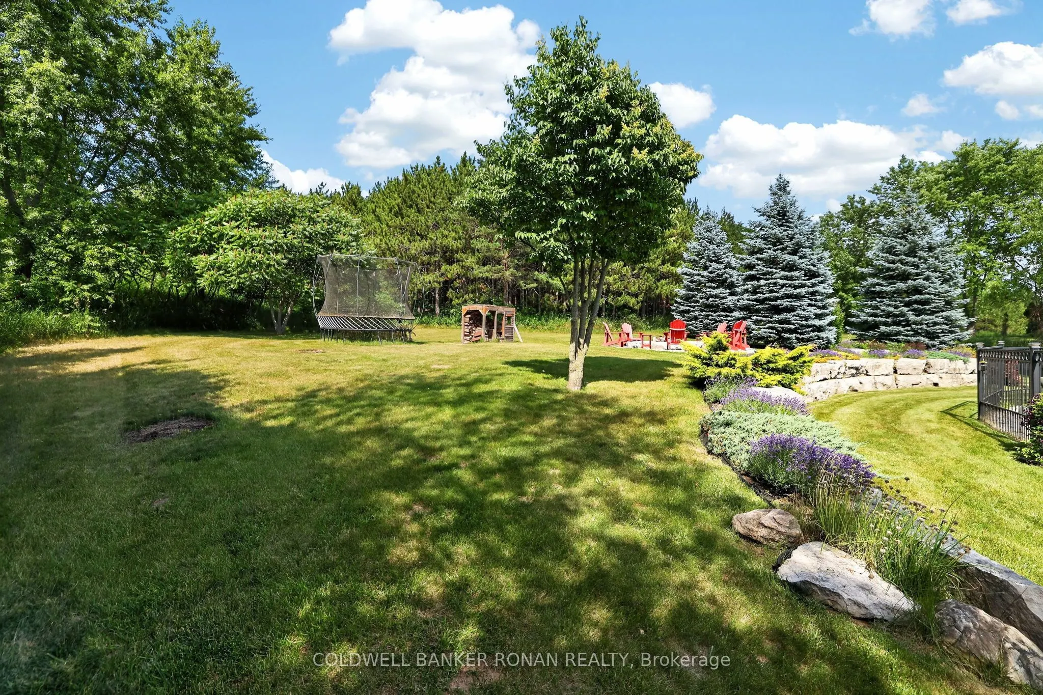 9 Moraine Place