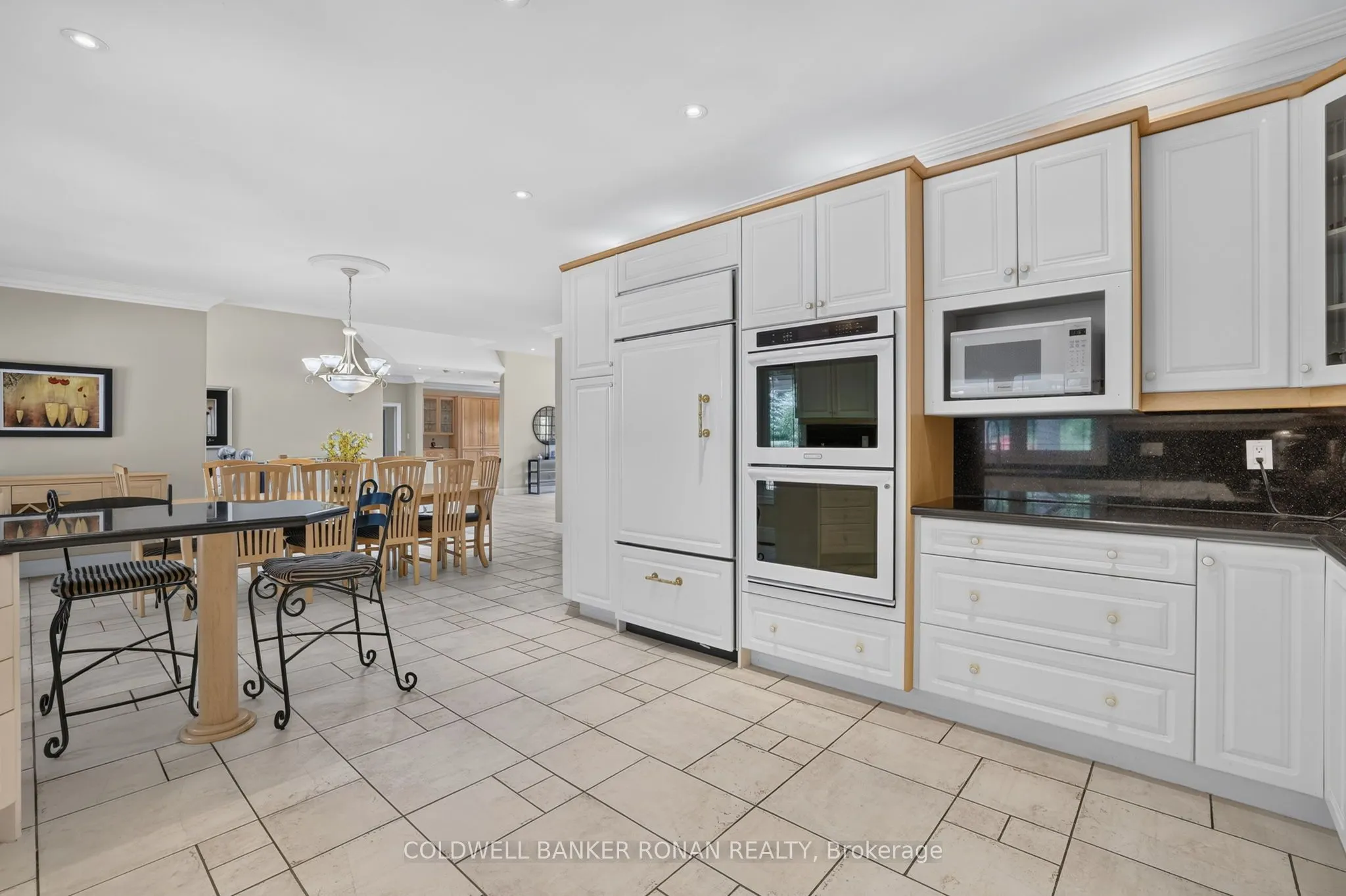9 Moraine Place