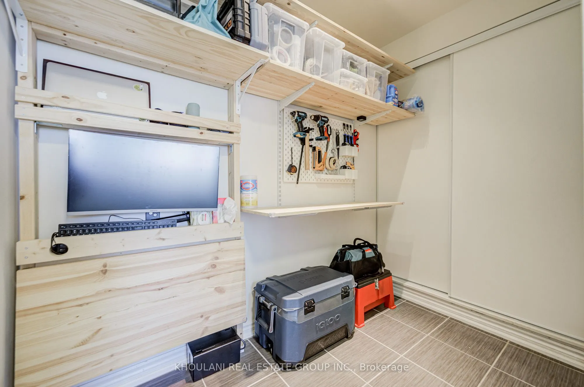 11 Applewood Lane #240