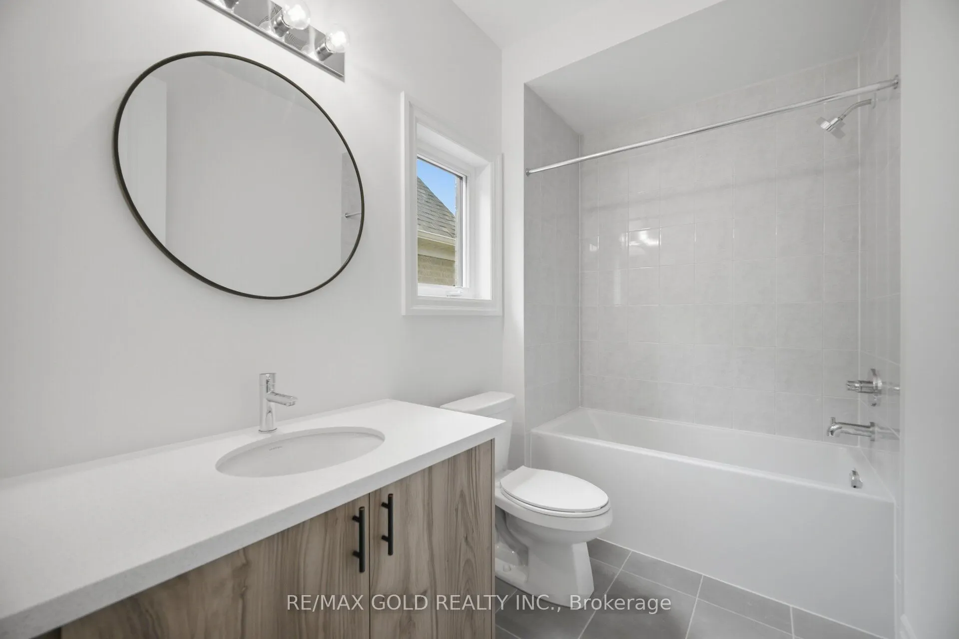 17 Mosswood Trail