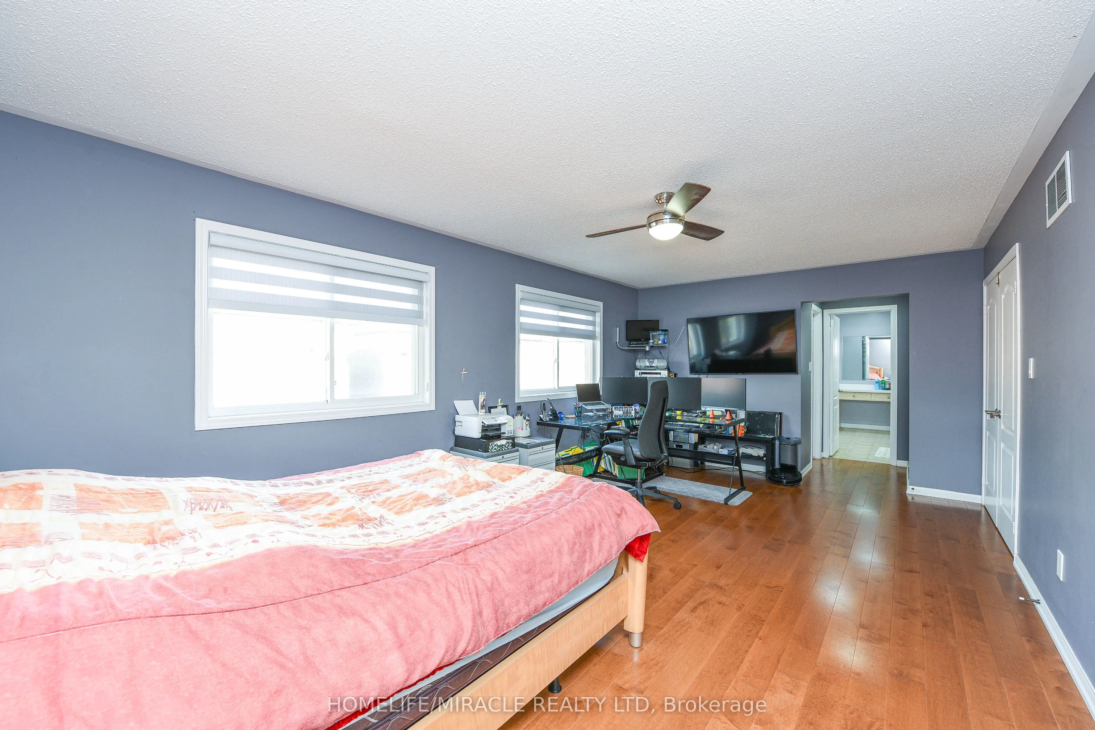 6 Mendoza Drive
