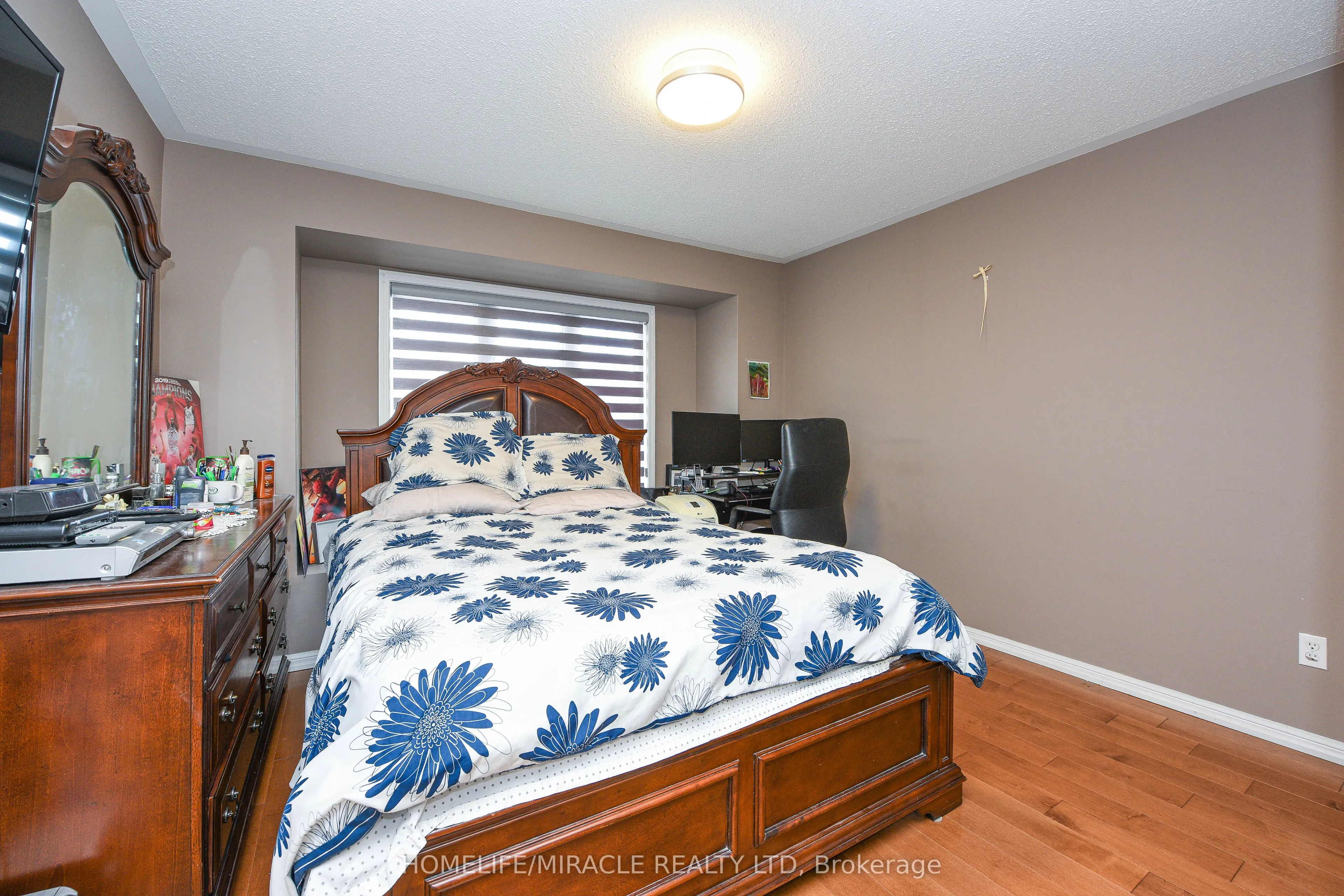 6 Mendoza Drive