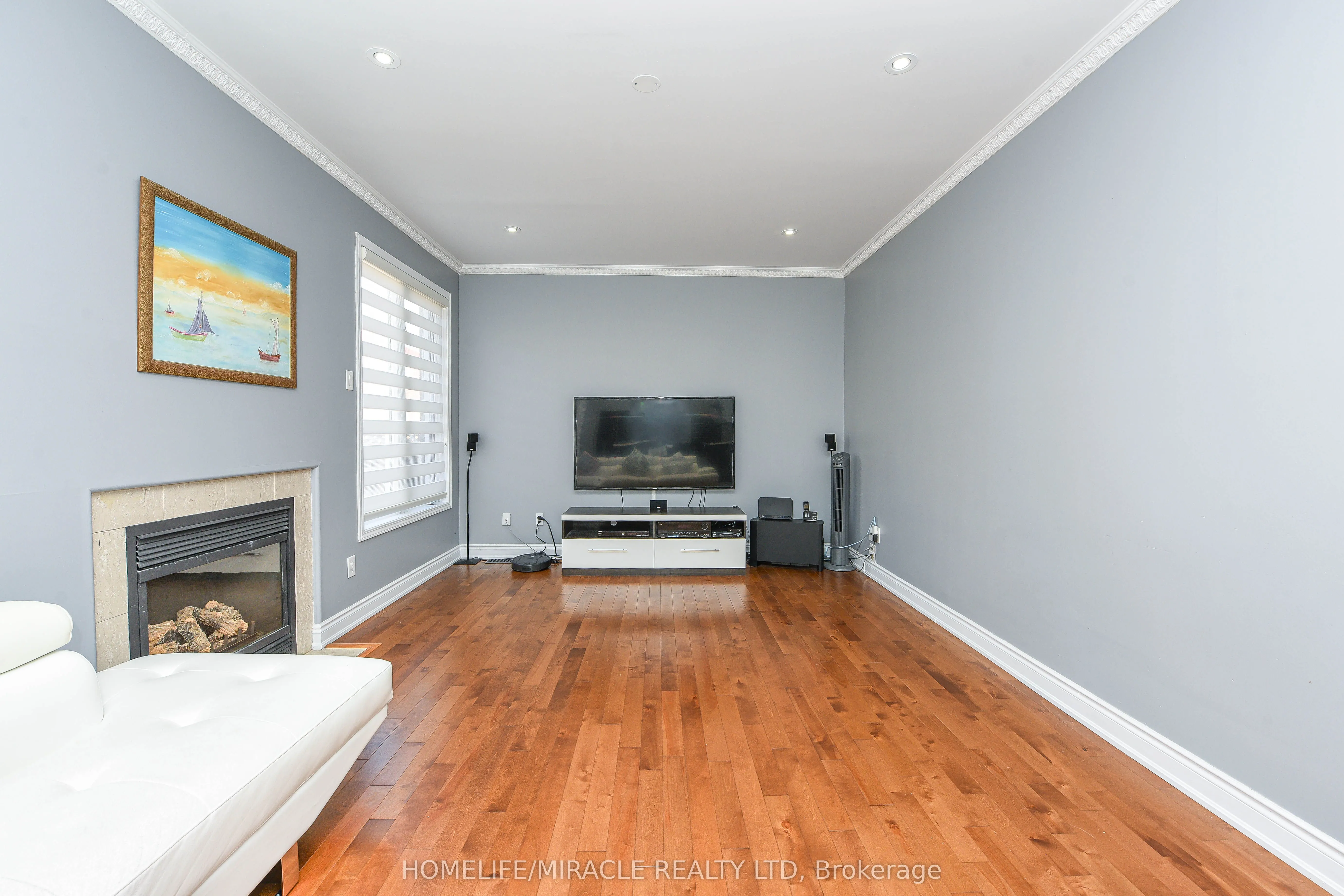 6 Mendoza Drive