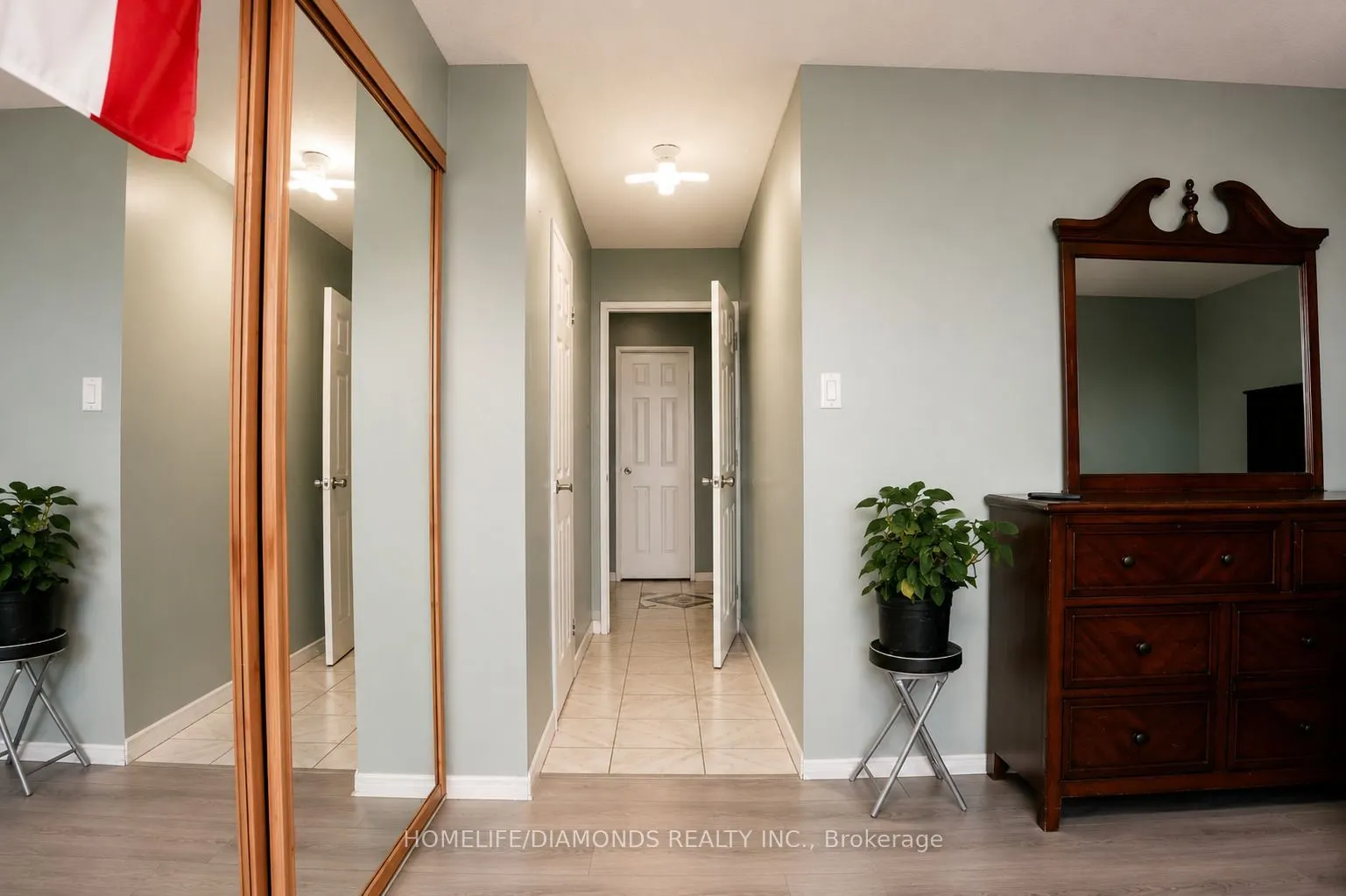 18 Knightsbridge Road #1411