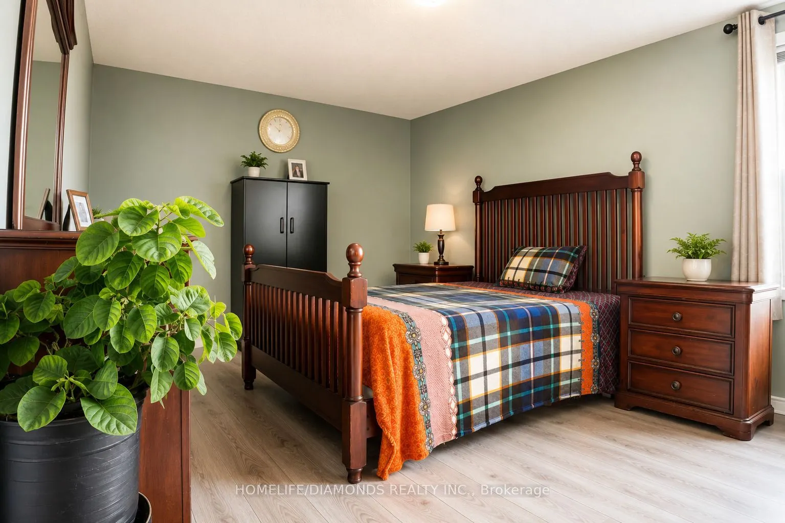 18 Knightsbridge Road #1411