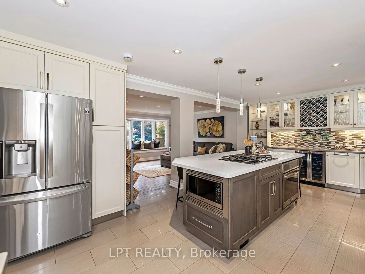 493 Tipperton Crescent