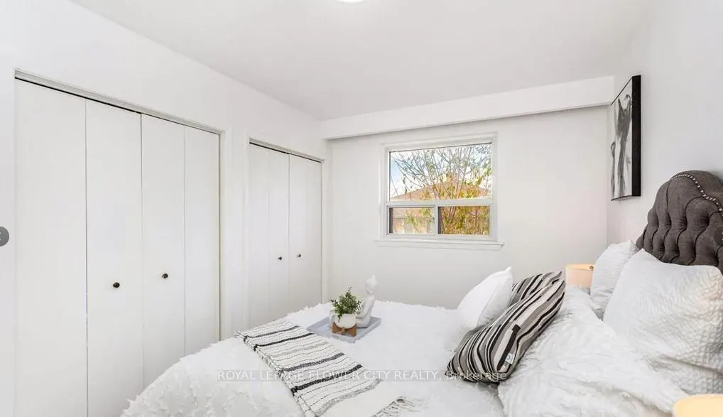3 Clayhall Crescent