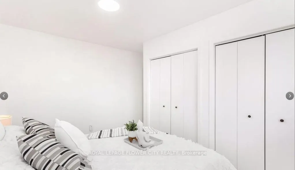 3 Clayhall Crescent