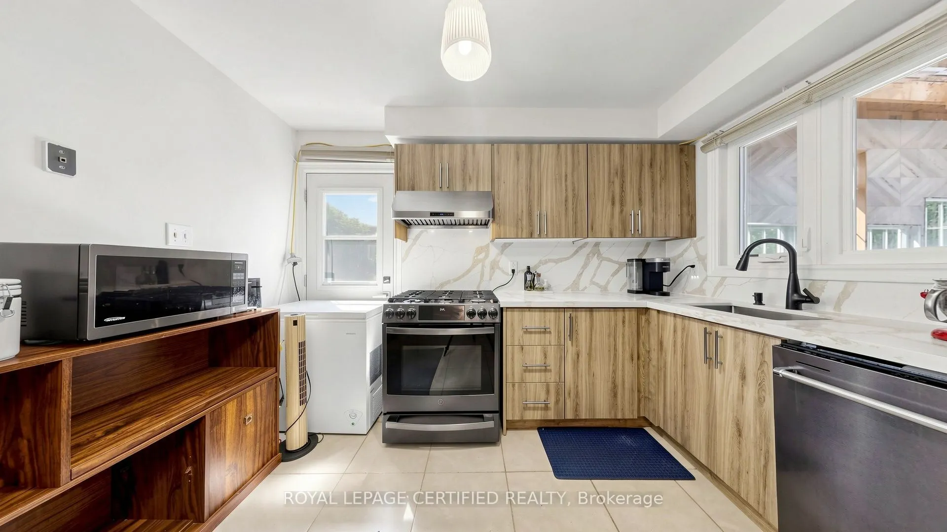 3847 Morning Star Drive