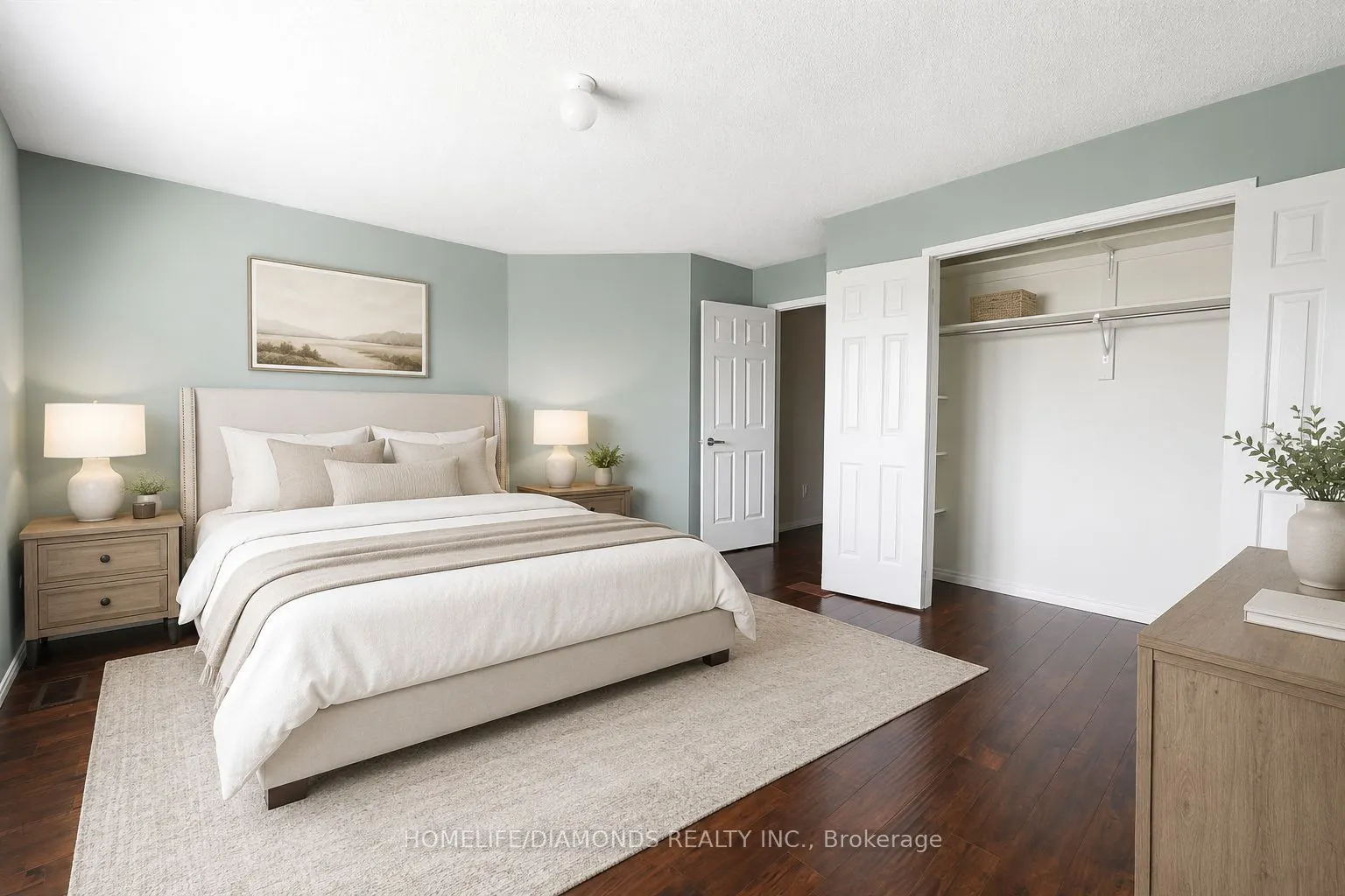 5267 BROOKWOOD Court