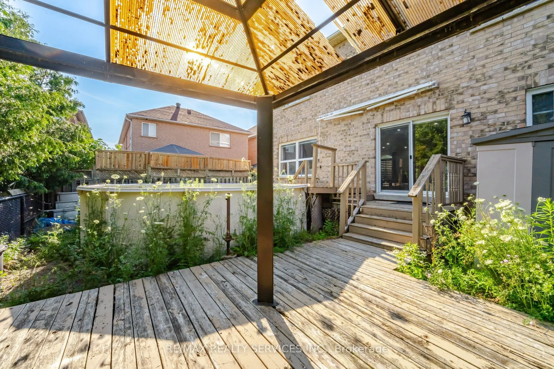 4 Sunnybrook Crescent
