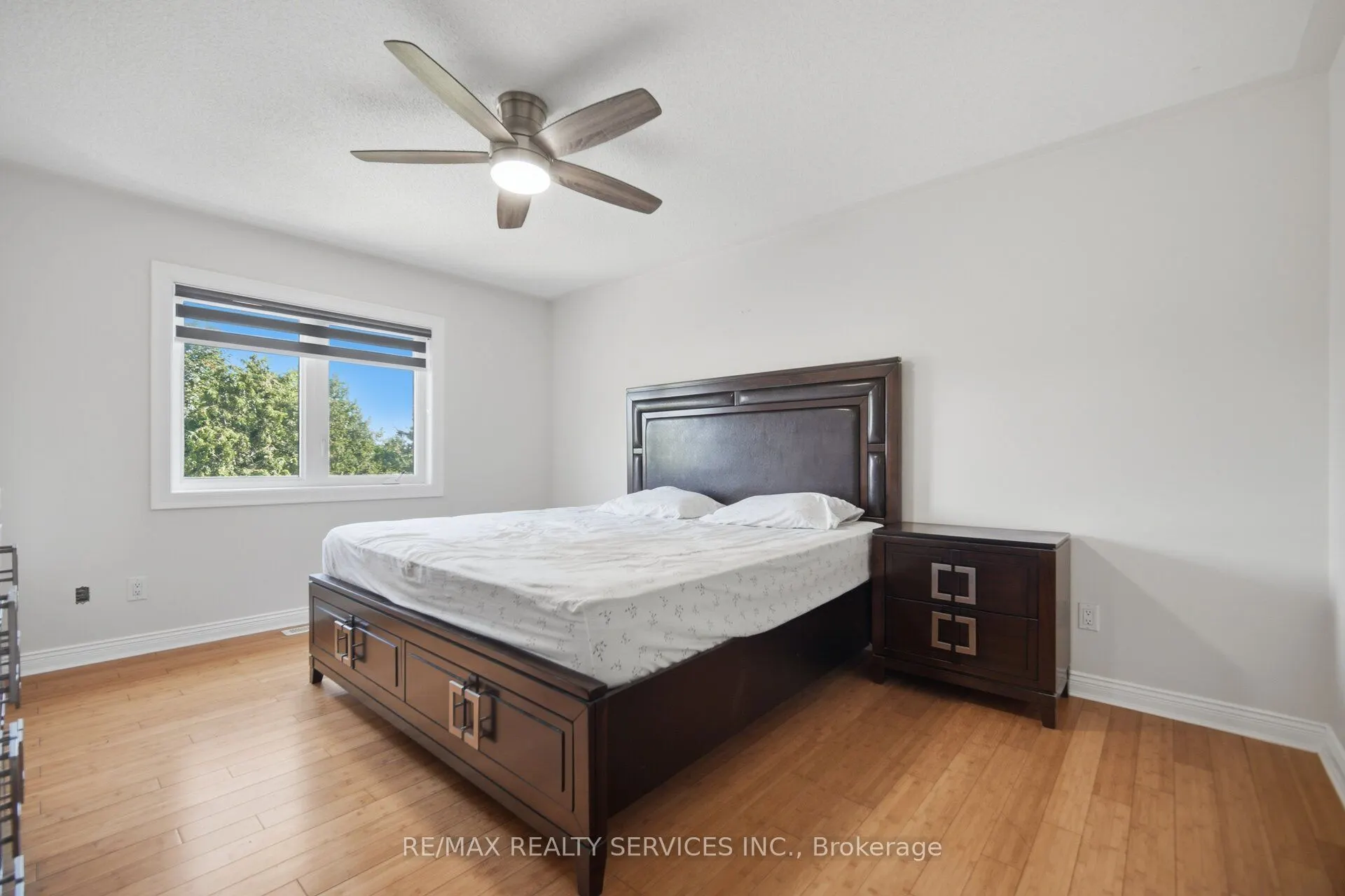 4 Sunnybrook Crescent