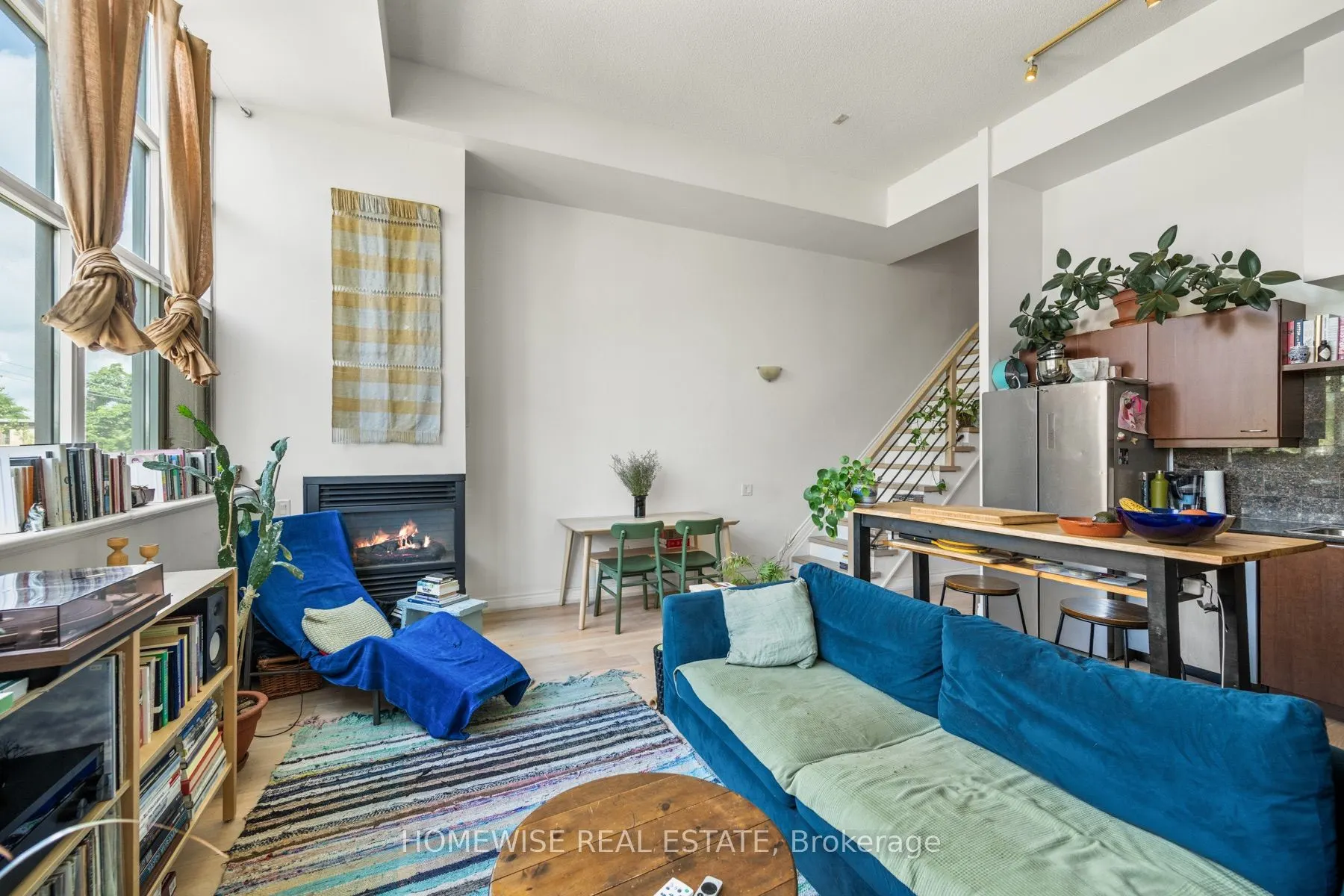 437 Roncesvalles Avenue #410
