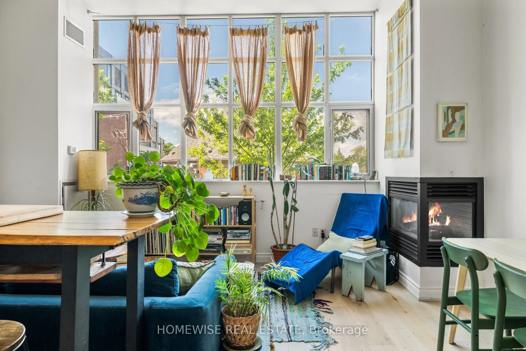 437 Roncesvalles Avenue #410
