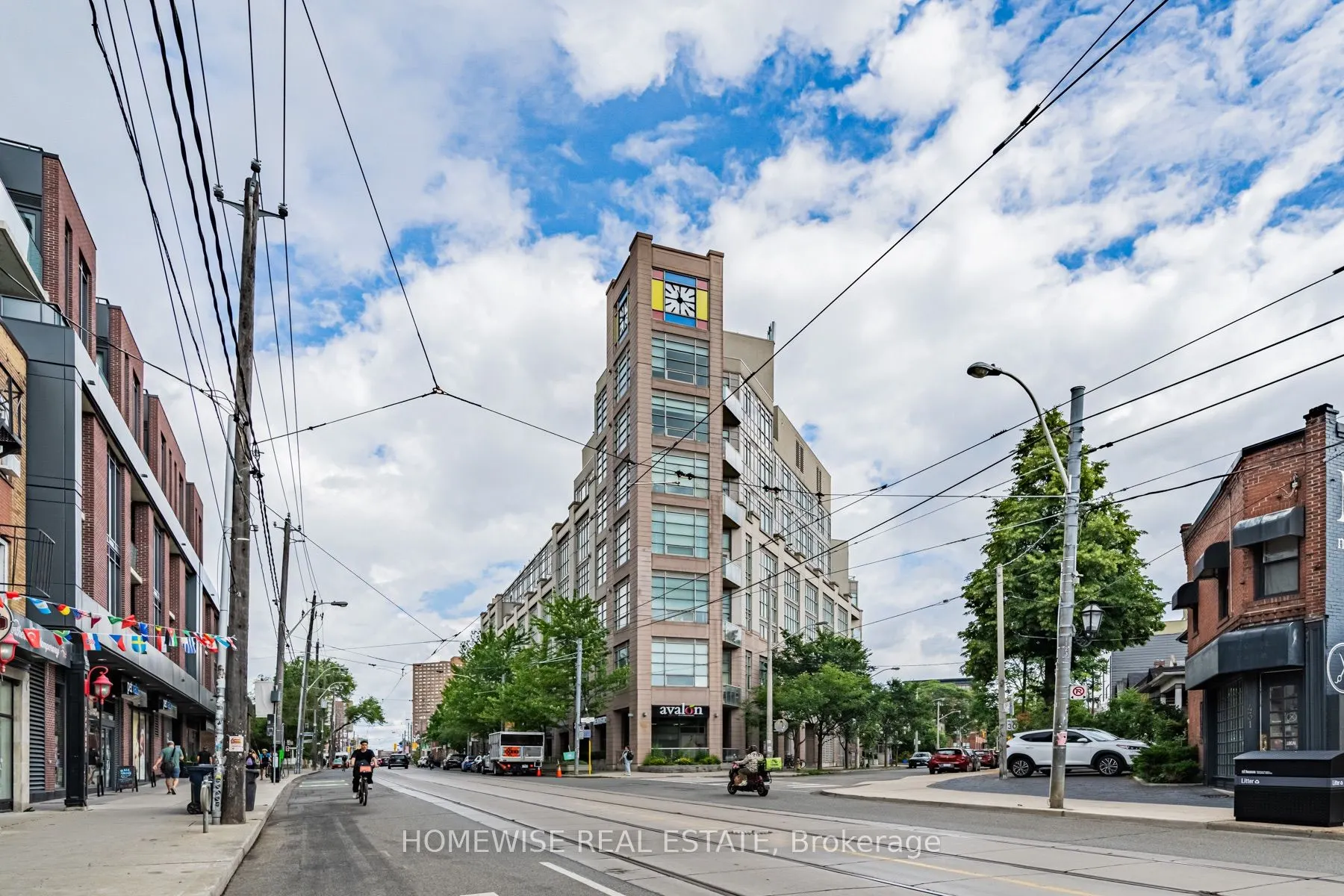 437 Roncesvalles Avenue #410