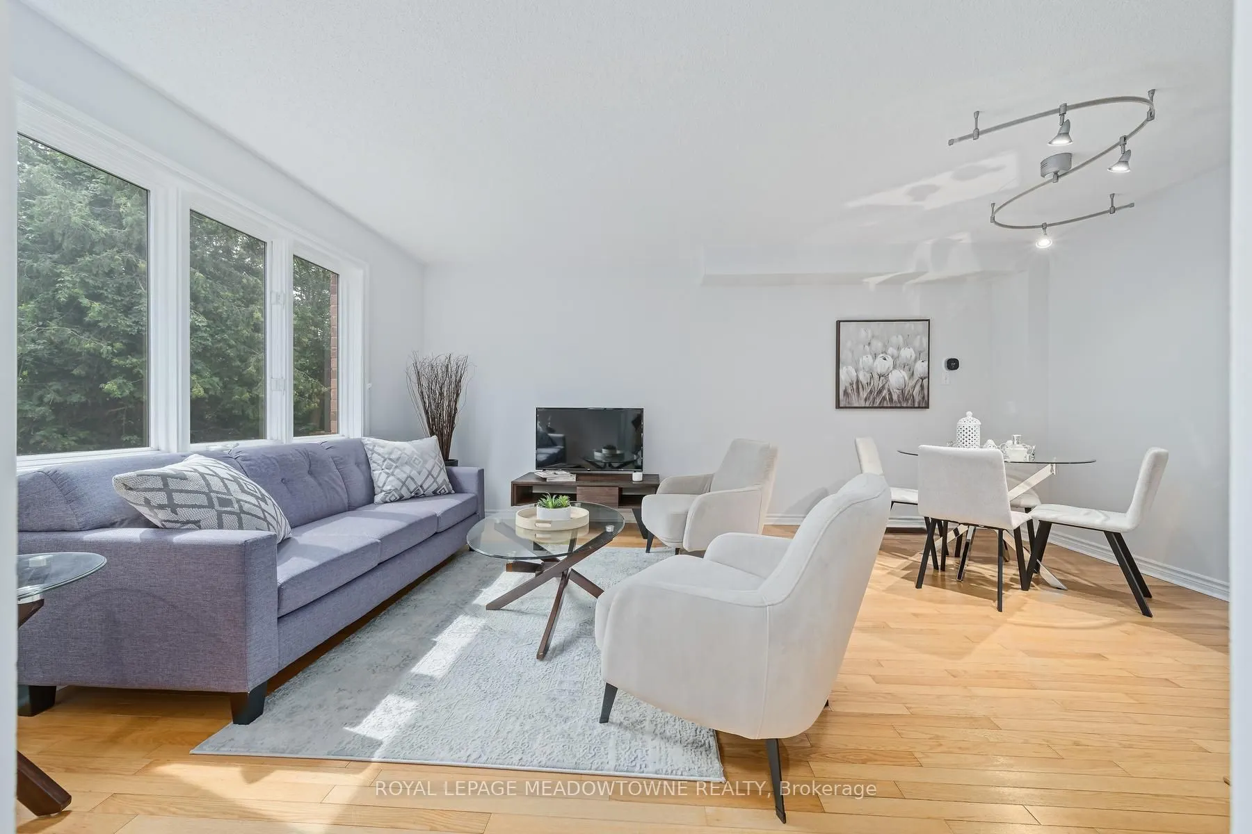 76 River Drive #11