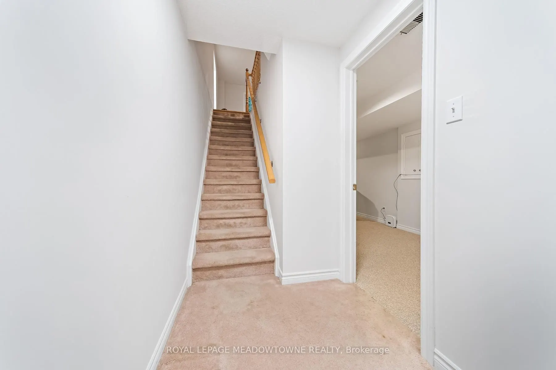 76 River Drive #11