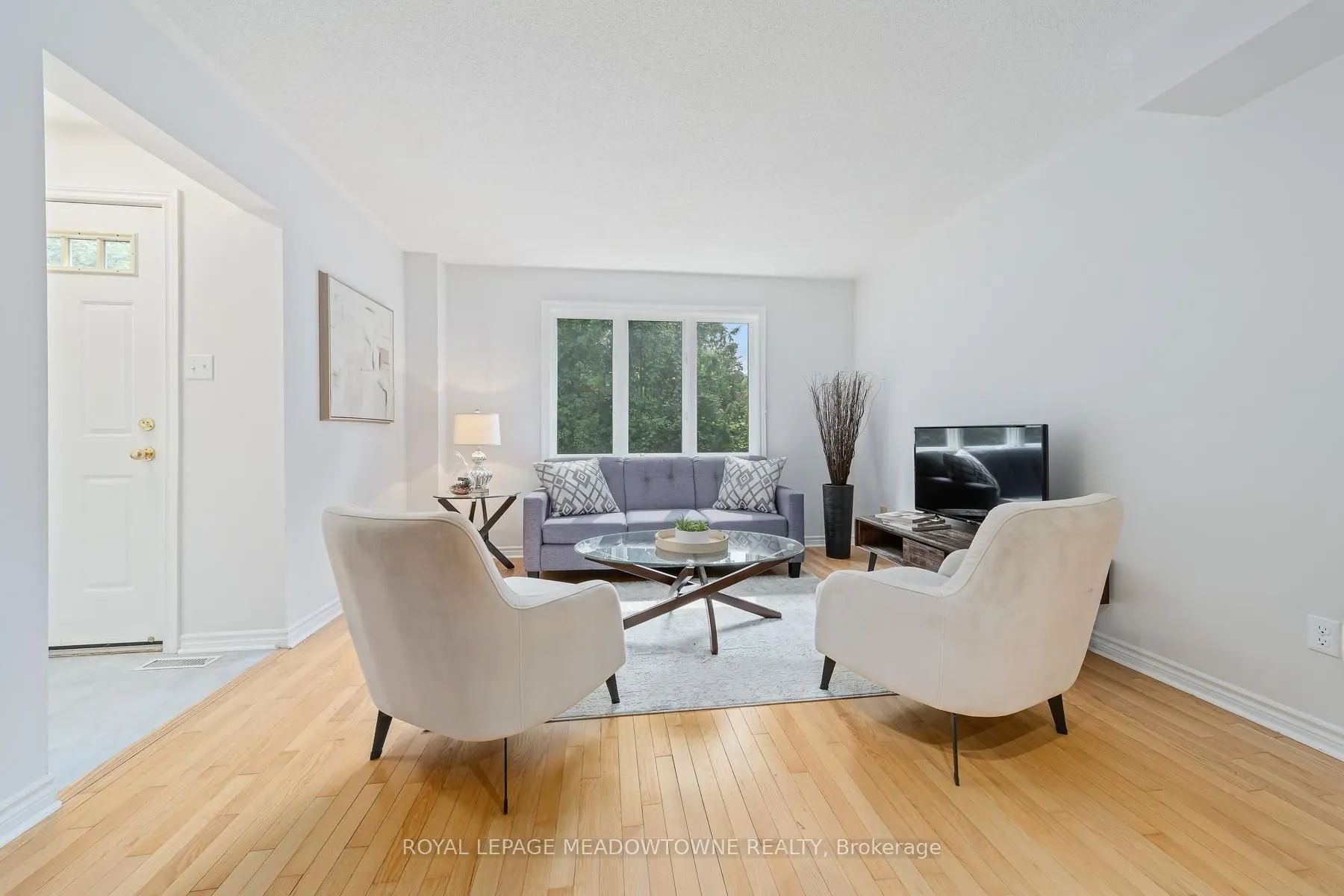 76 River Drive #11
