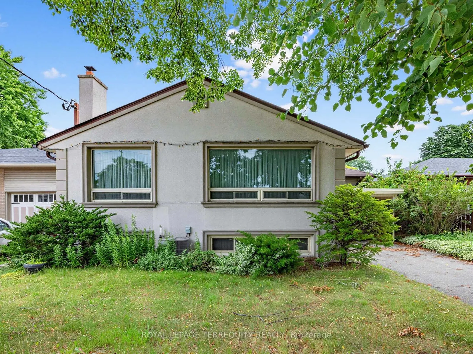 359 Renforth Drive