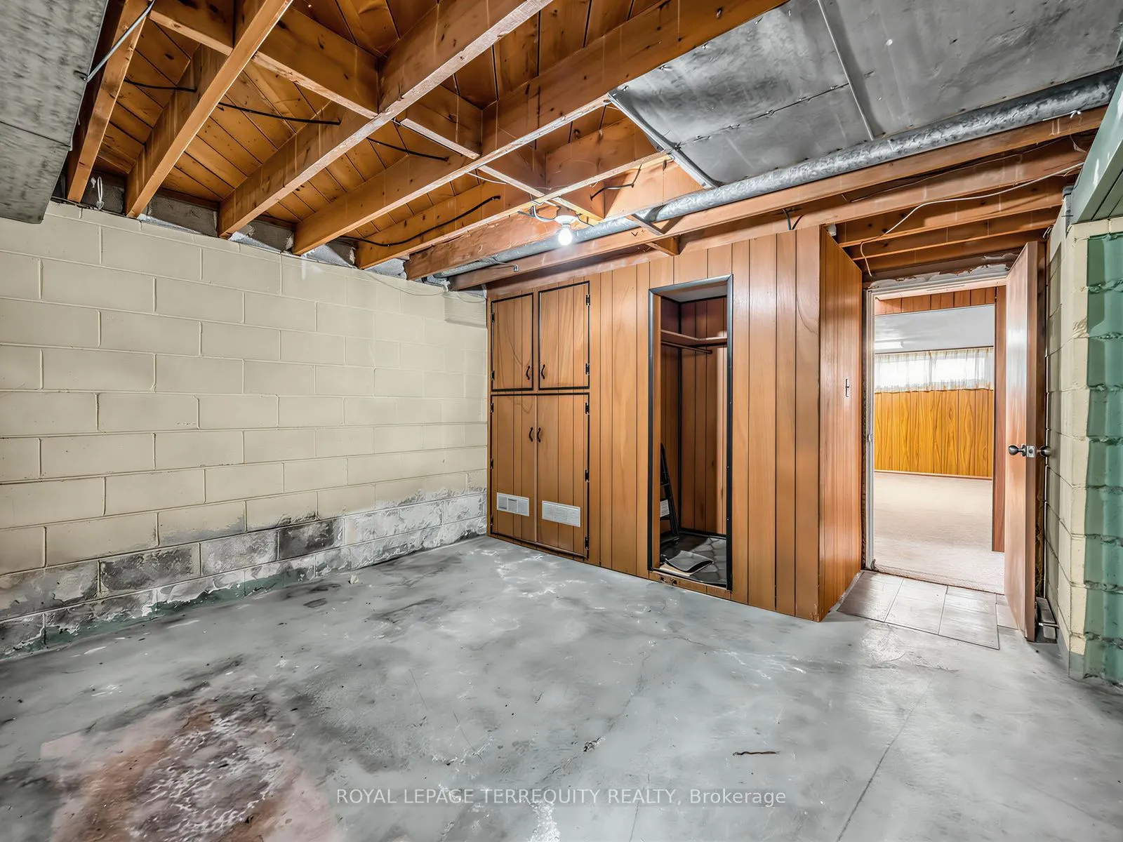 359 Renforth Drive