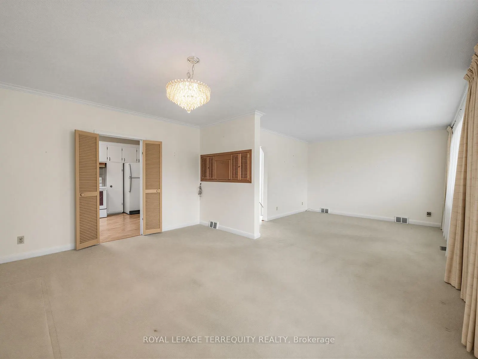 359 Renforth Drive