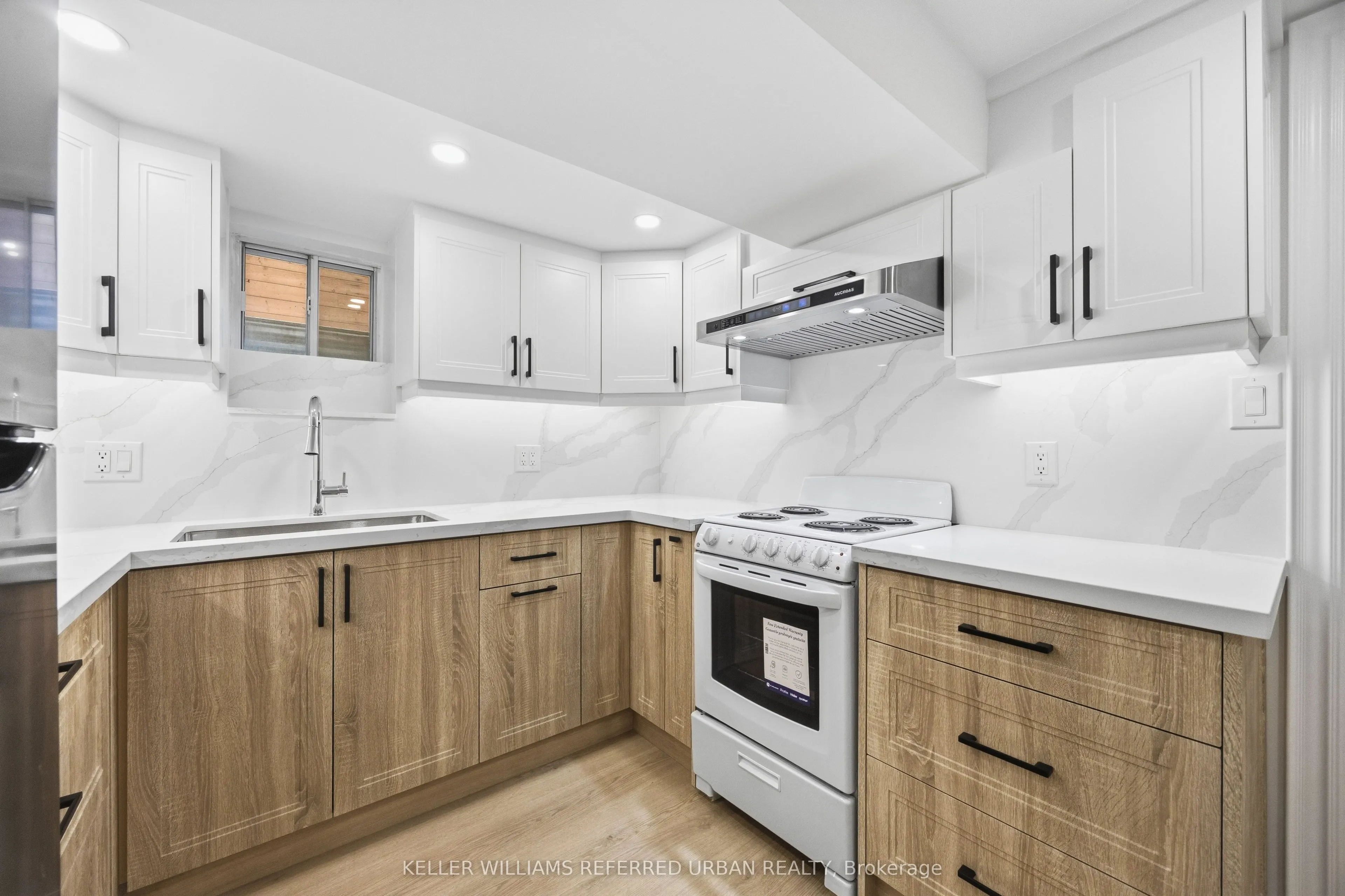 54 Gwynne Avenue #Basement