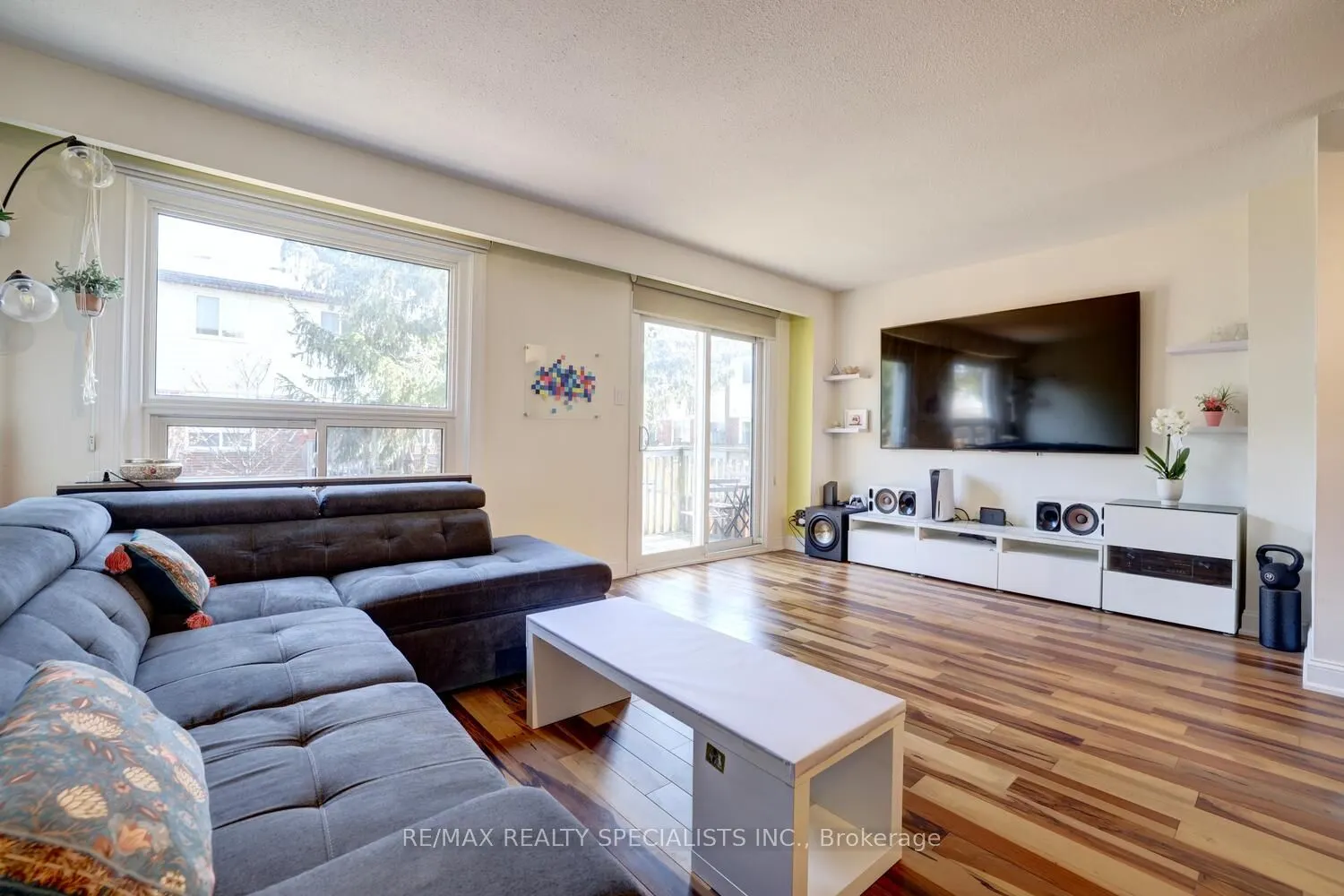 2445 Homelands Drive #25