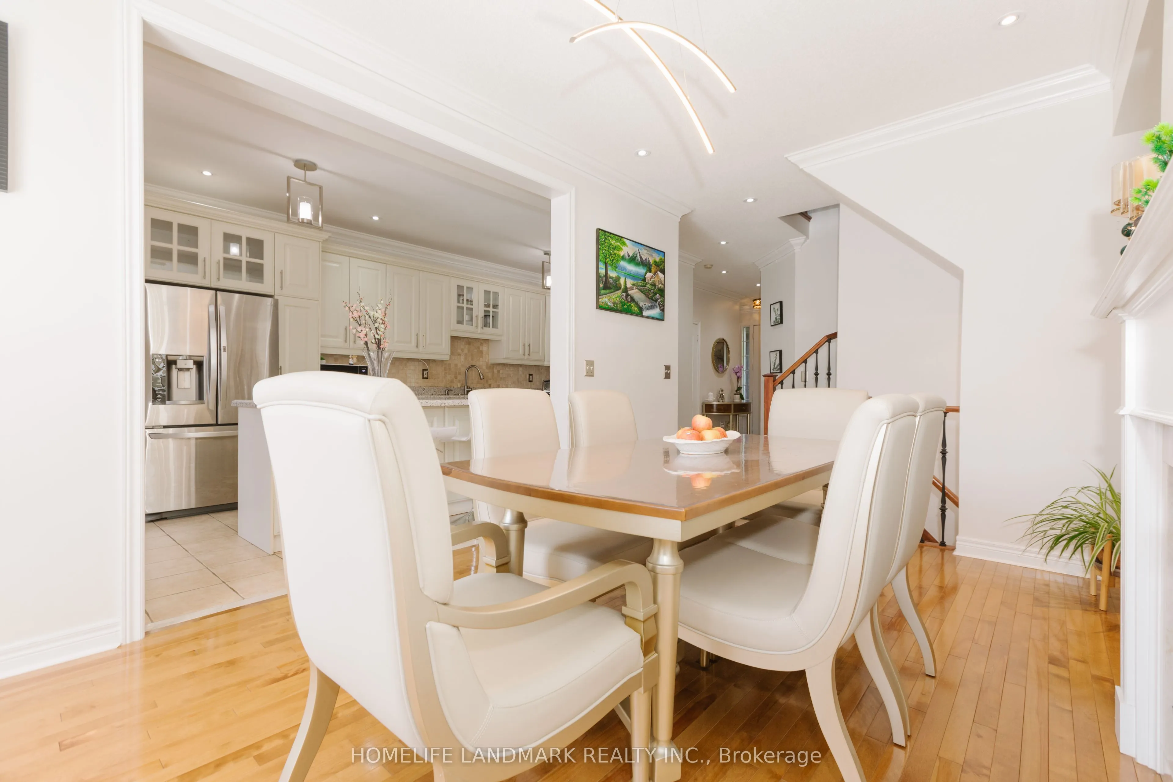 3432 Eglinton Avenue W
