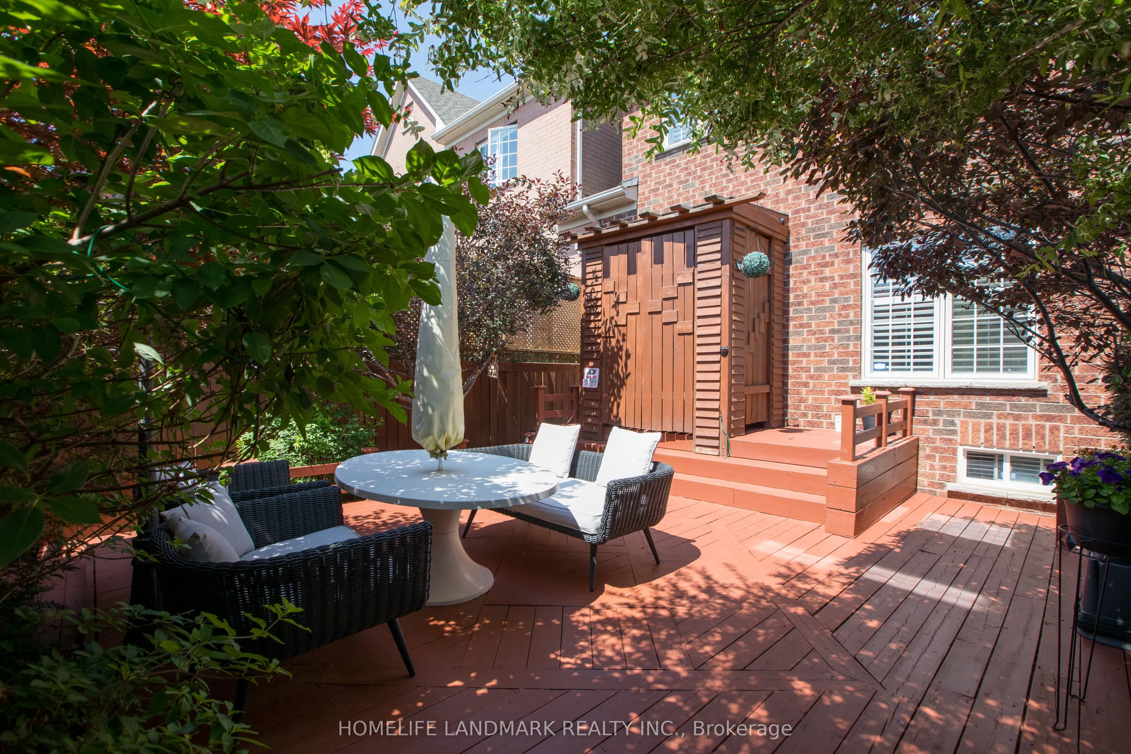 3432 Eglinton Avenue W