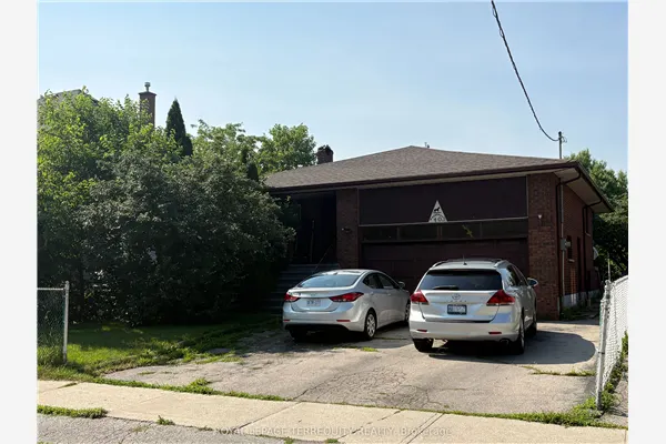 40 MacDonald Street