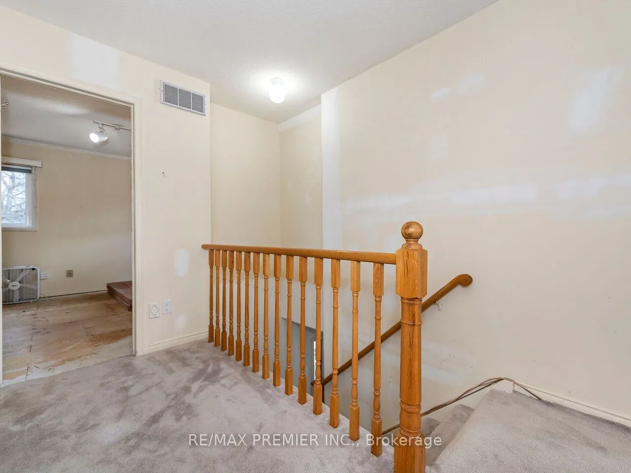 28 Emeline Street