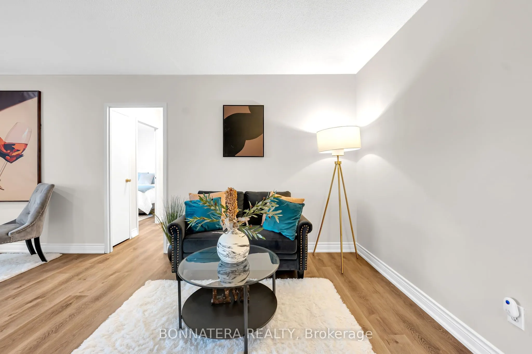 3065 Queen Frederica Drive #905
