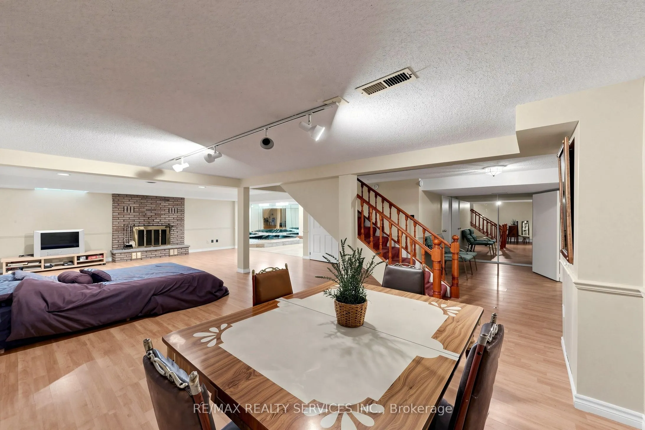 34 Granby Court