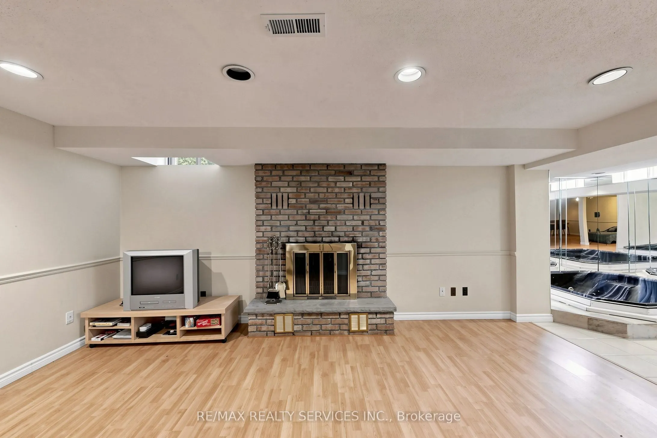 34 Granby Court