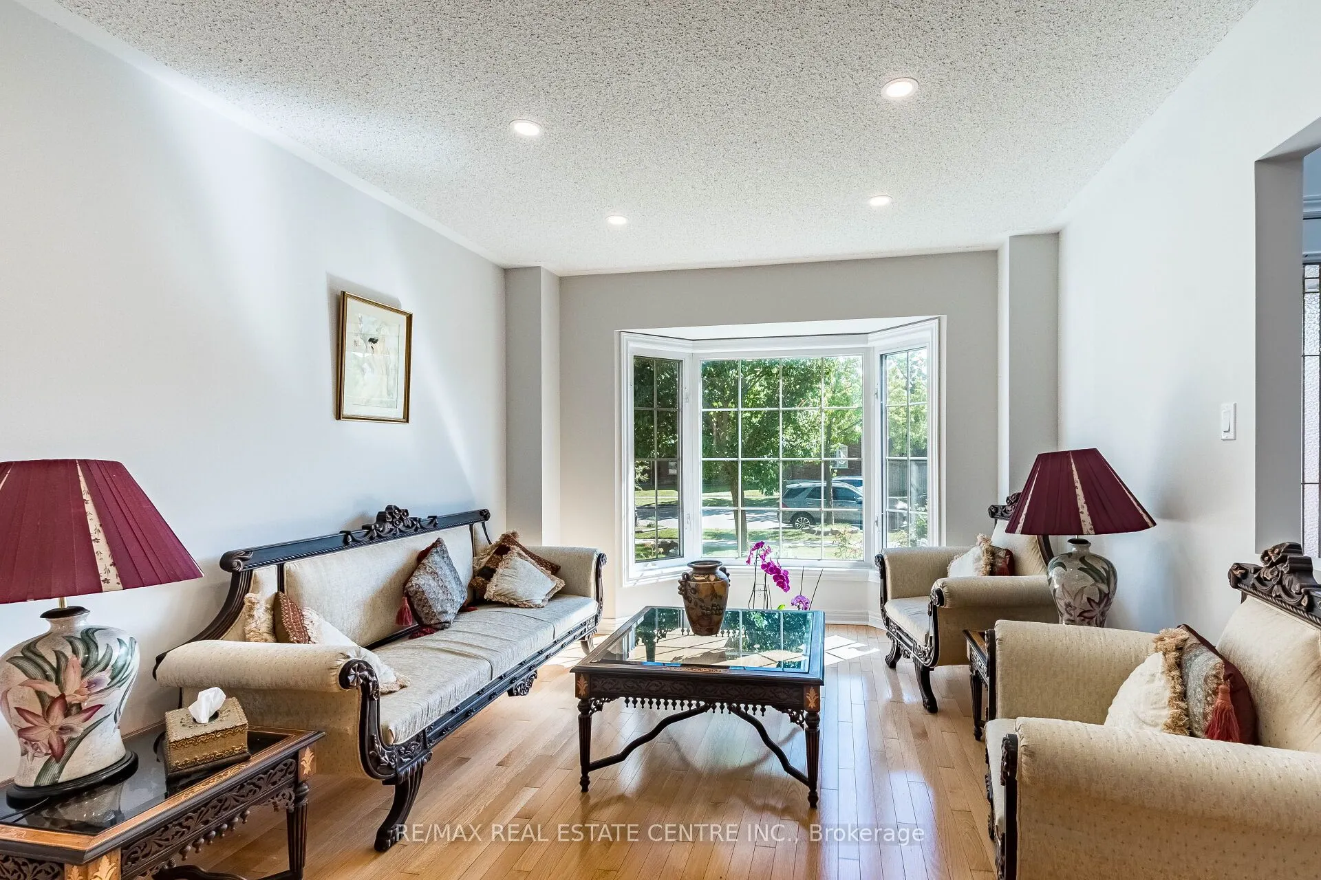 5343 Russell View Road